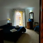 Casa Pinedda دورغالي